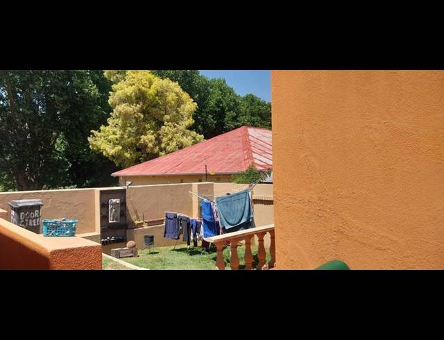 4 BEDROOM HOUSE FOR SALE IN OBSERVATORY